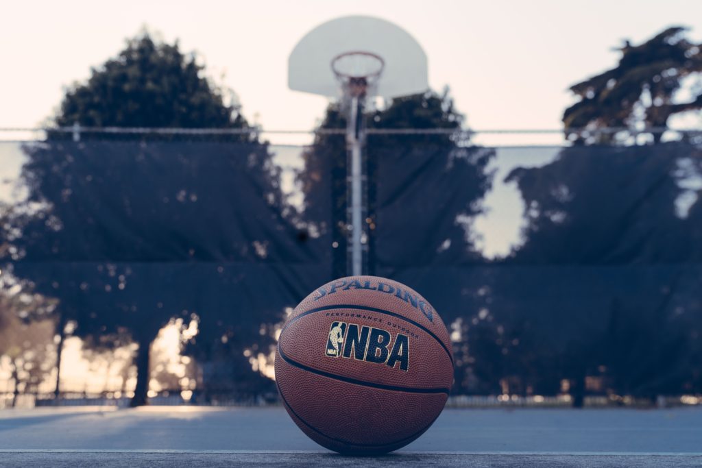 Thigh Compression and Endurance for Basketball