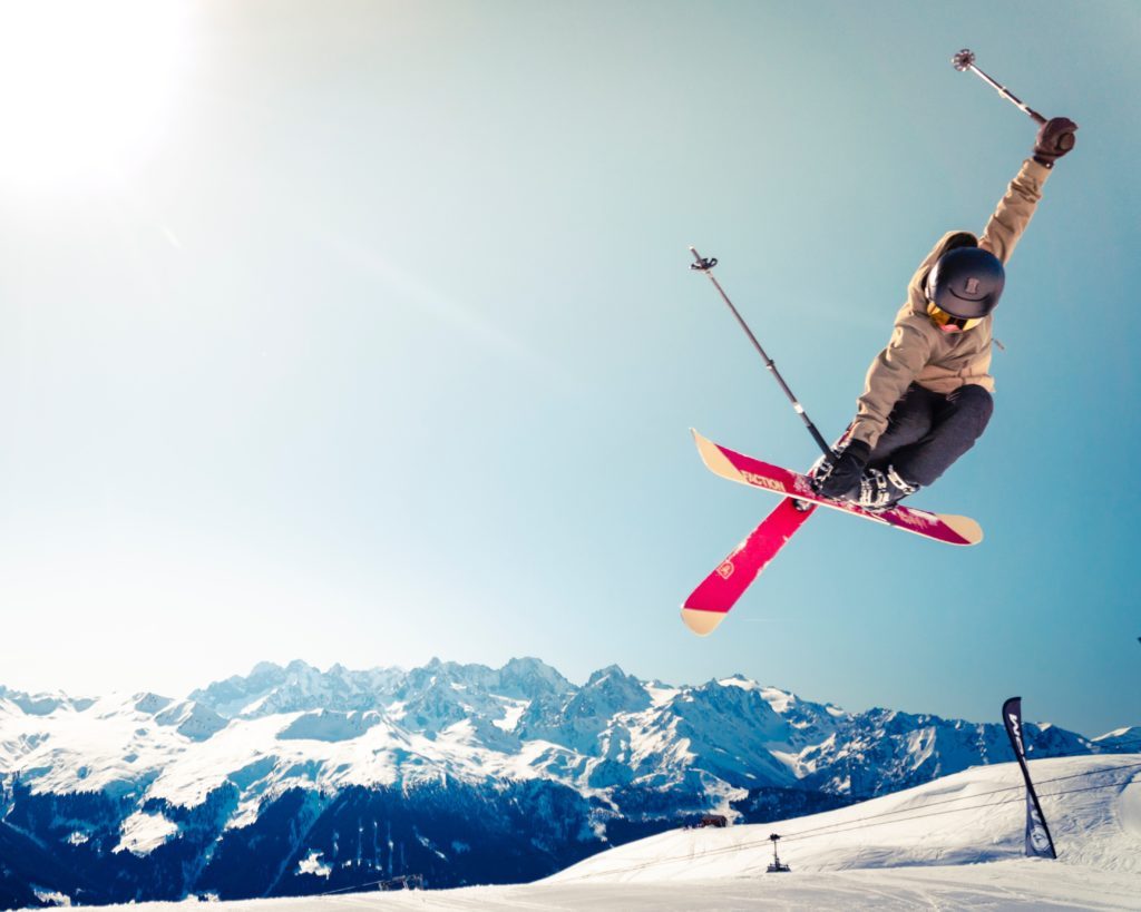 Benefits of the Bauerfeind Sports Back Support for Winter Sports
