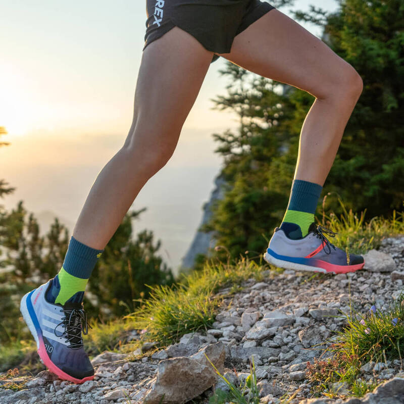 Trail Run Mid Cut Socks